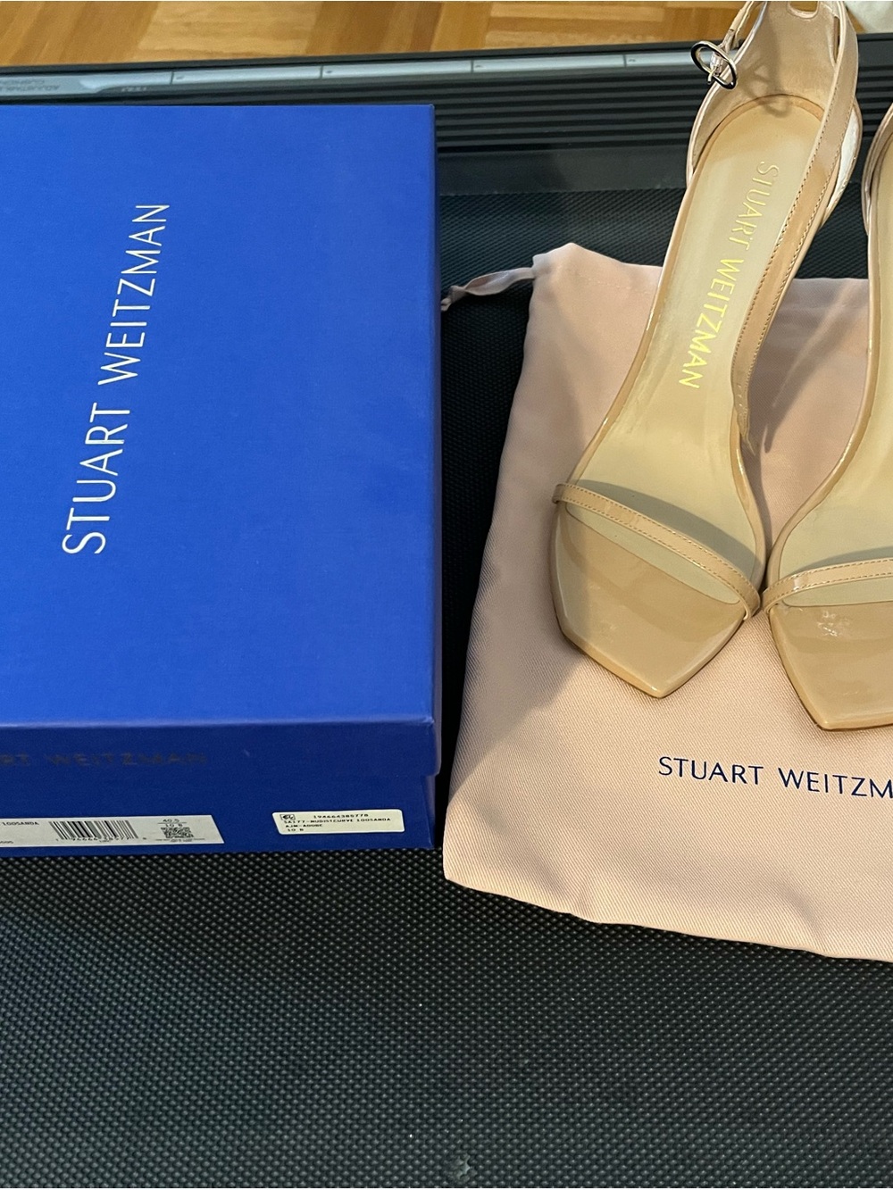 Stuart Weitzman Beige Patent Leather Slingback Heels